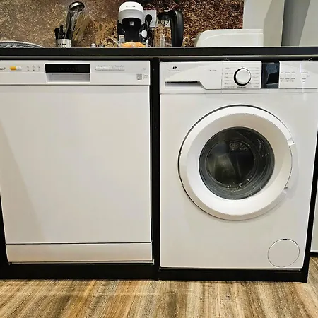 Mitrons - 2b Apartament *